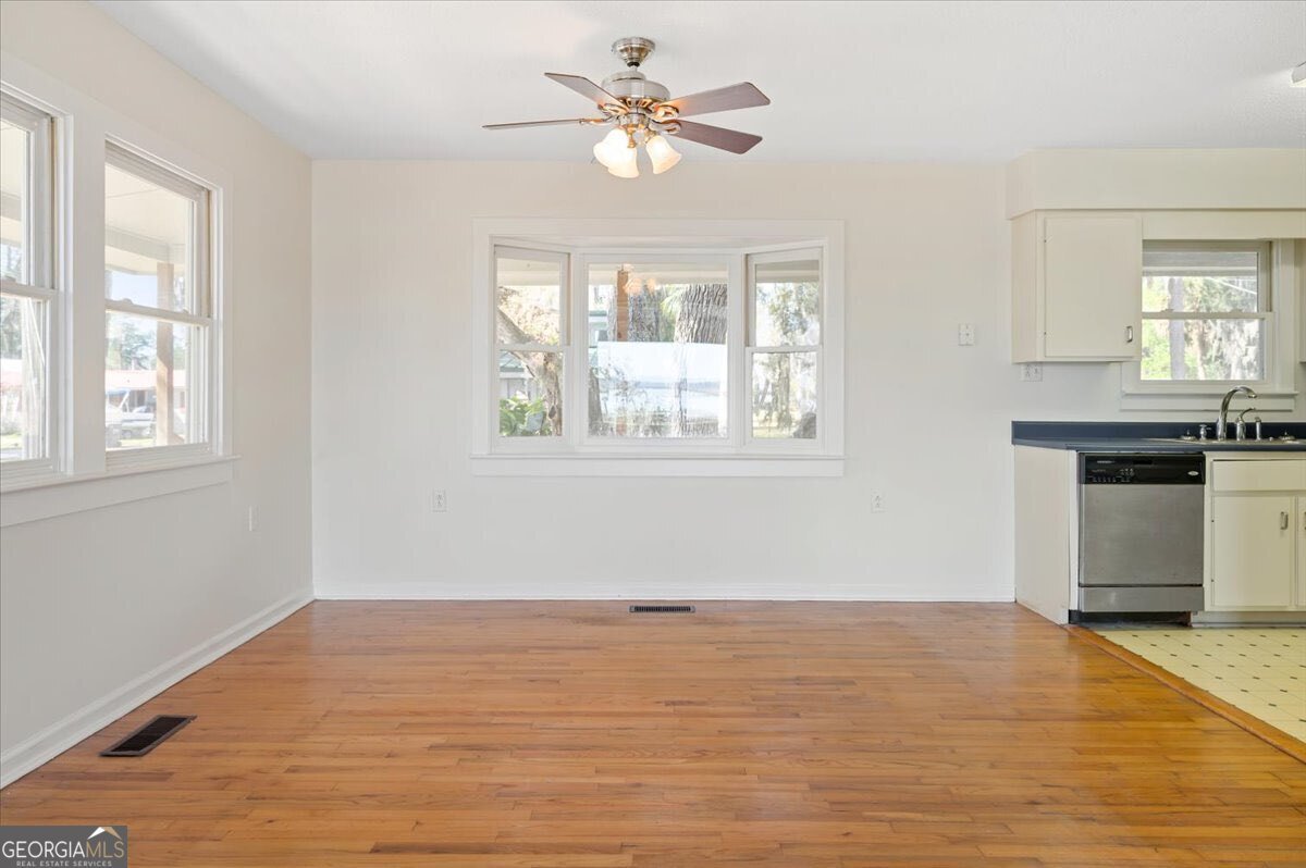 863 HICKORY BLUFF Road Waverly - 25