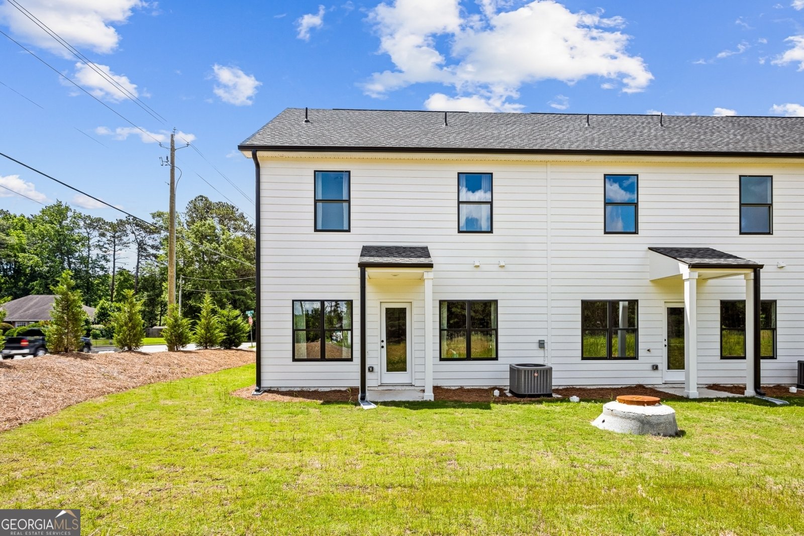 213 Starr Circle Stockbridge - 4