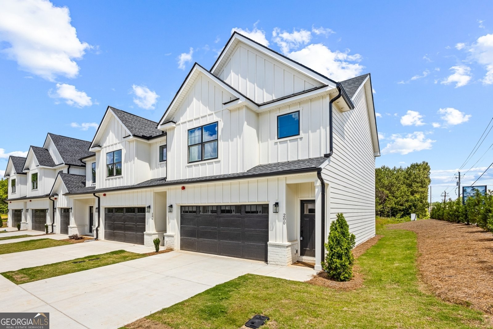 216 Starr Circle Stockbridge - 2