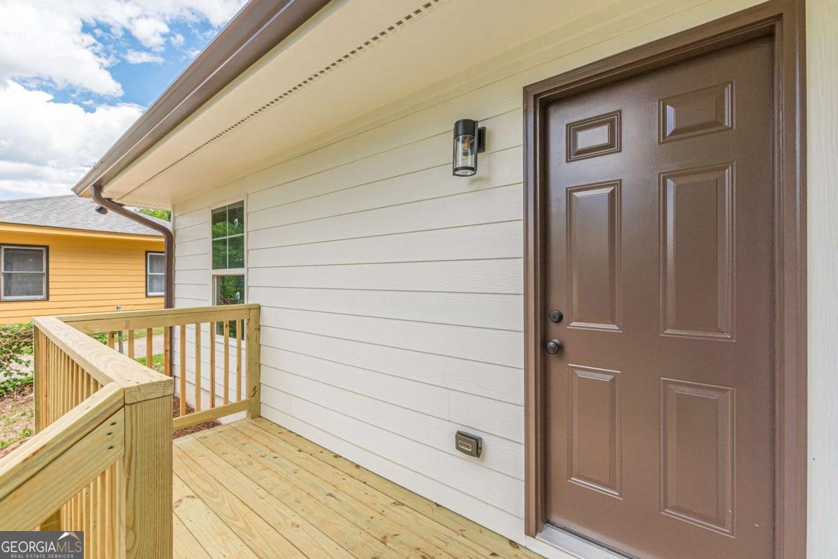 3275 Clifton Church Road Atlanta - 60