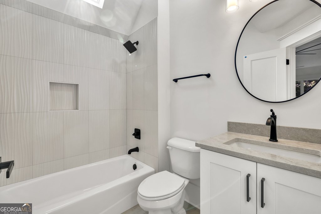 2335 Flat Stone Drive Cumming - 31