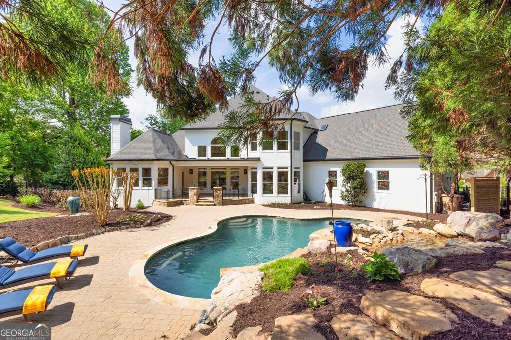 2335 Flat Stone Drive Cumming - 37