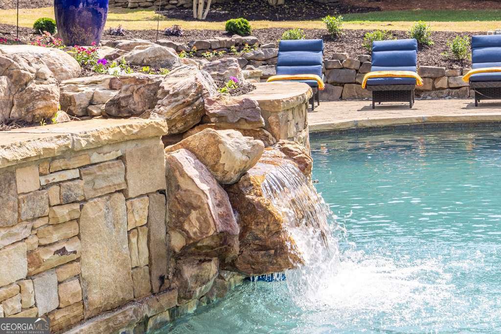 2335 Flat Stone Drive Cumming - 38