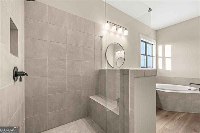 231 Laurel Vista Drive Canton - 33