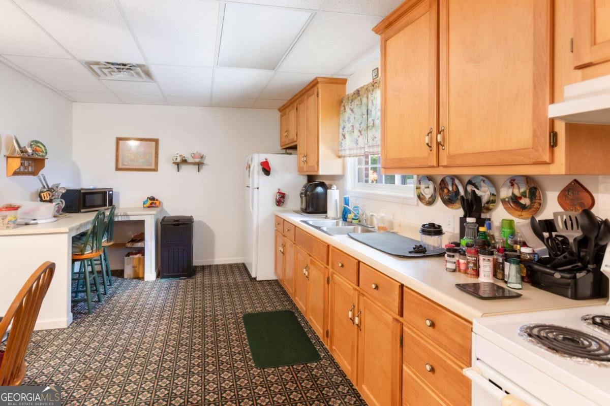 54 Gordon Road Lexington - 56