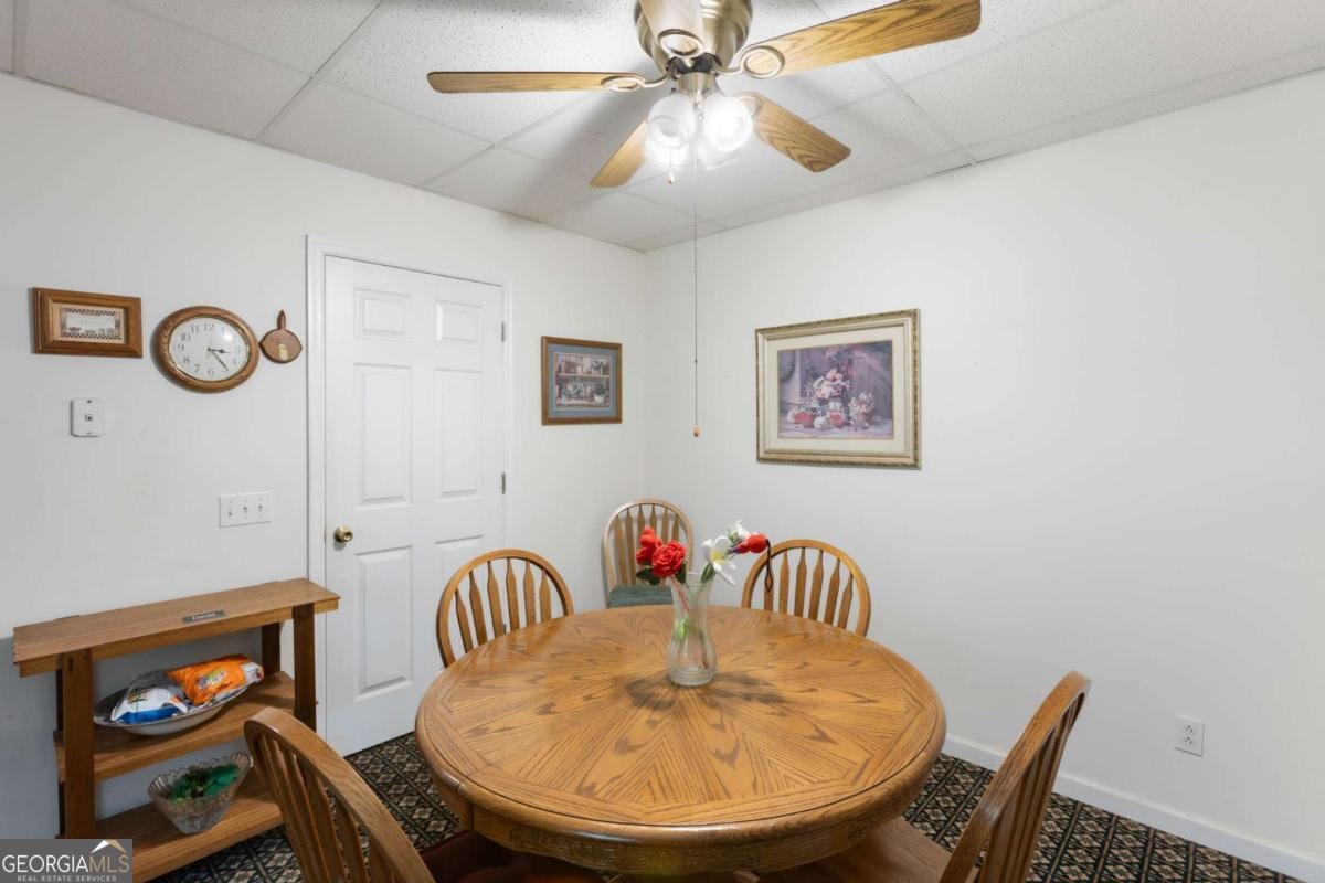 54 Gordon Road Lexington - 57