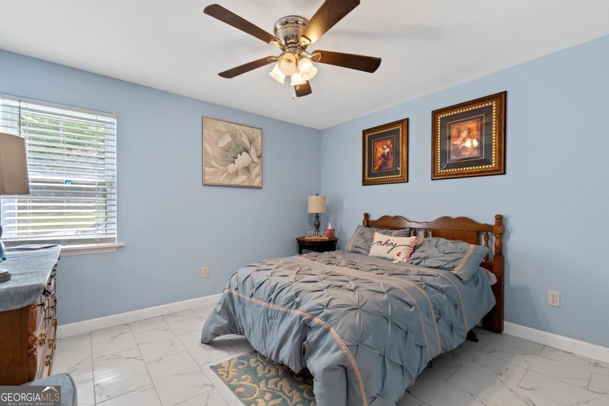 2122 Harbour Point Sparta - 37