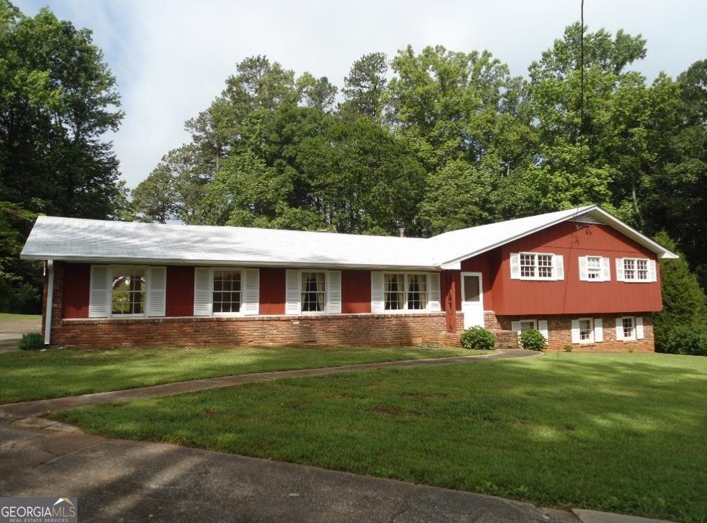 5875 Highway 92 Fairburn - 1