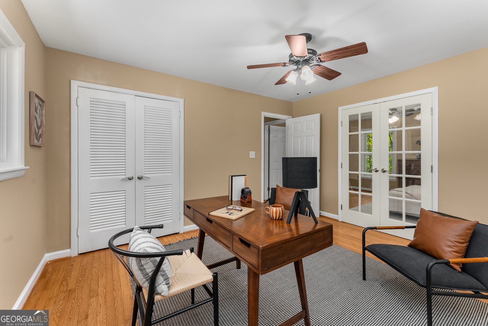 2279 Parkview Circle College Park - 32