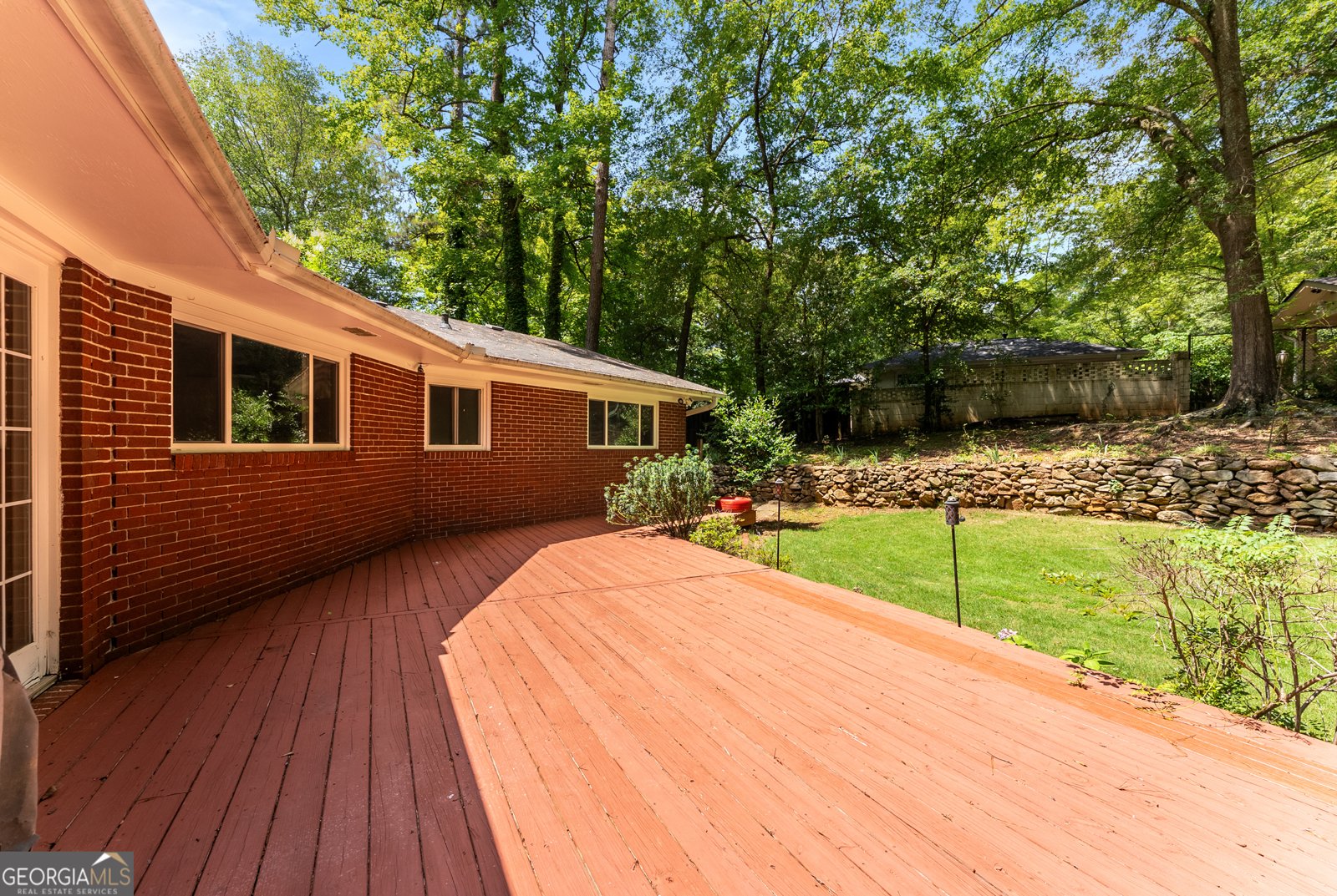 2279 Parkview Circle College Park - 36