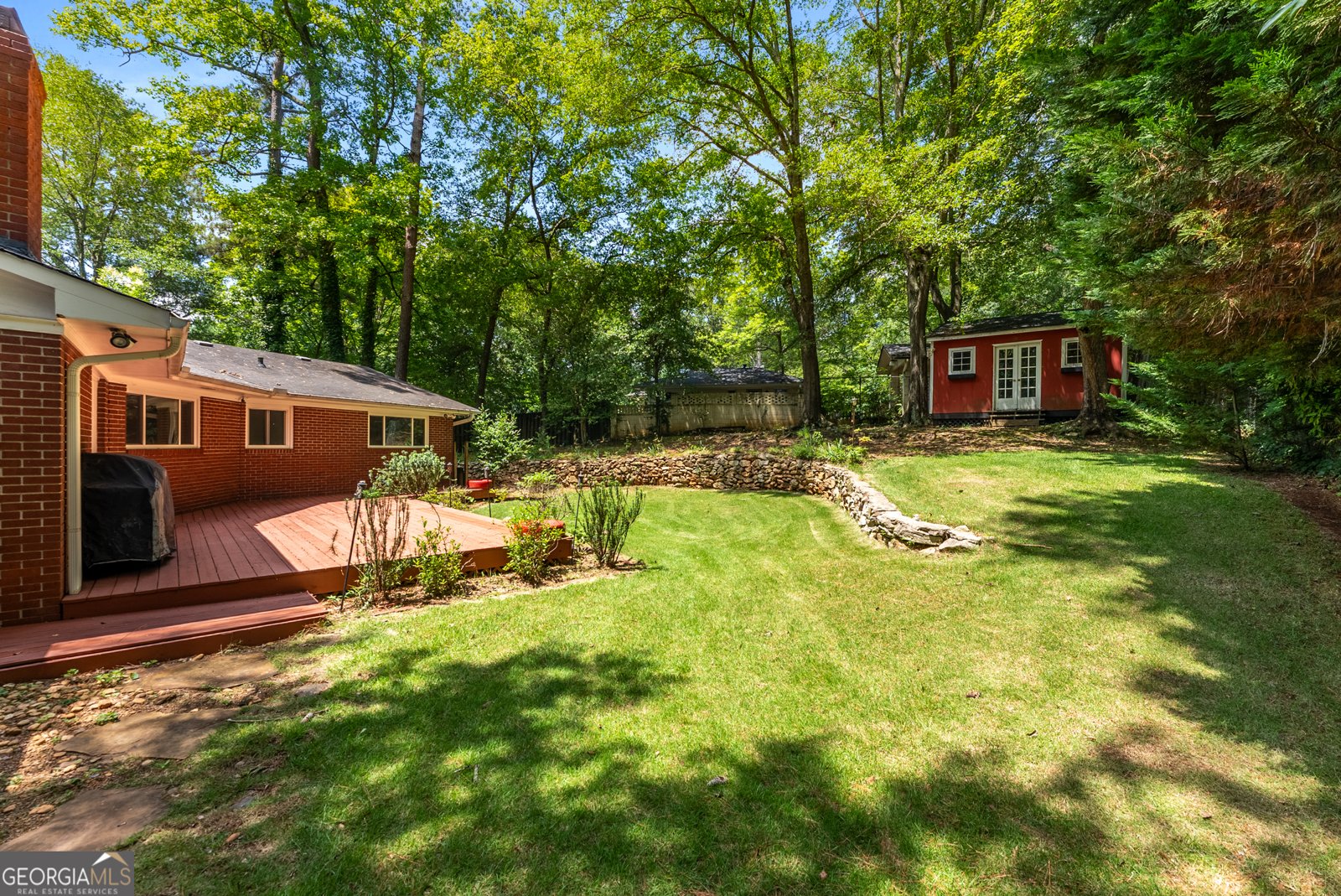 2279 Parkview Circle College Park - 37