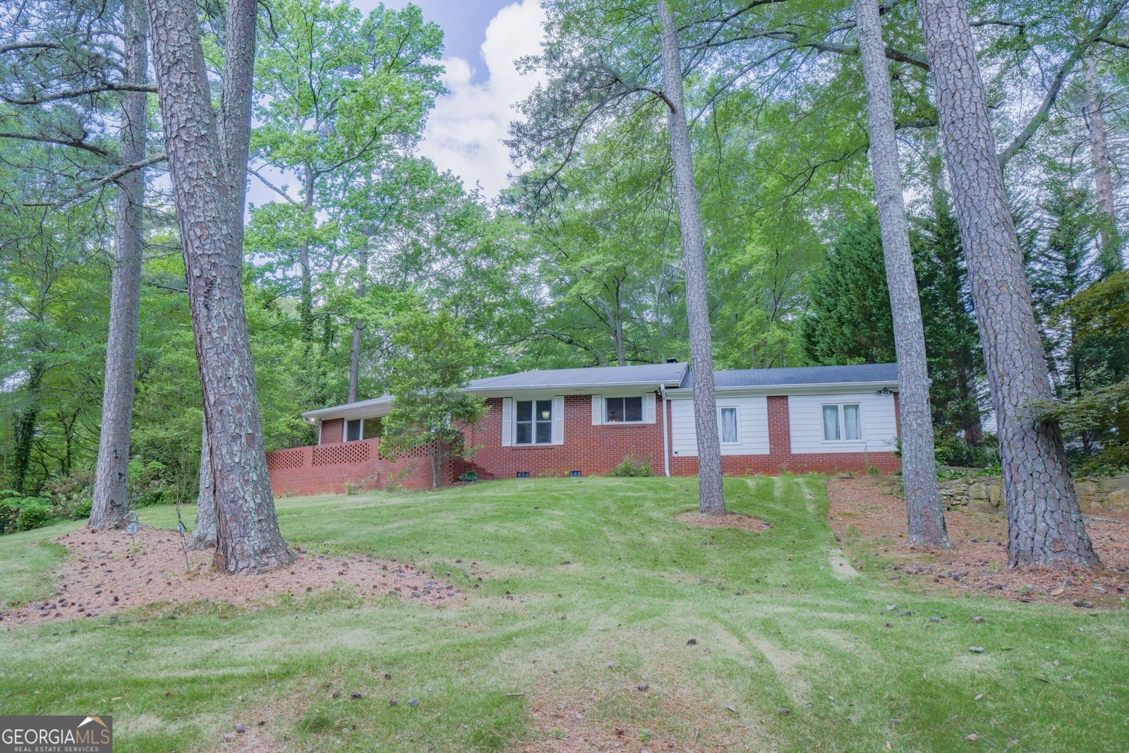 2279 Parkview Circle College Park - 5
