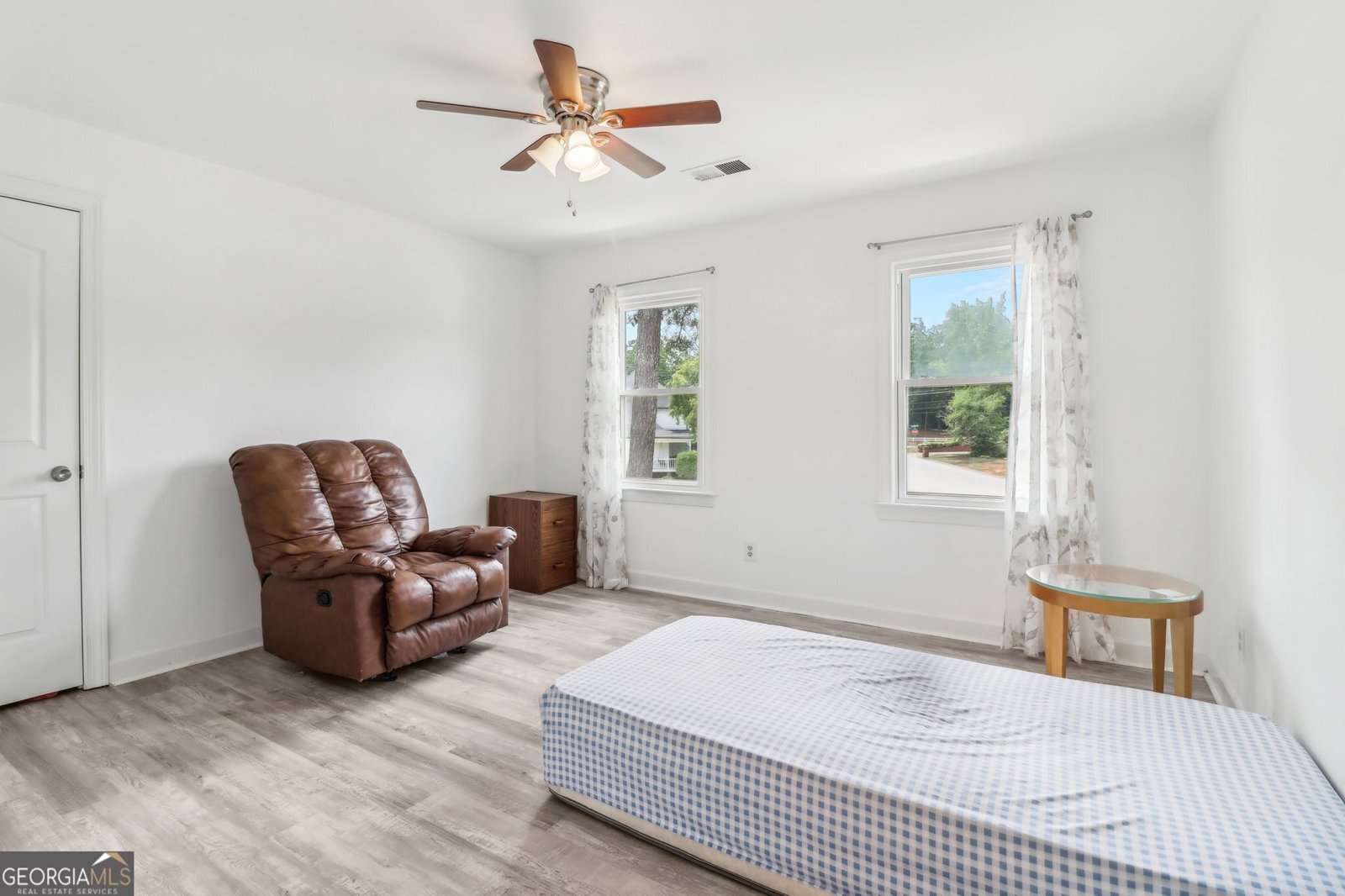 771 James Circle Lawrenceville - 27