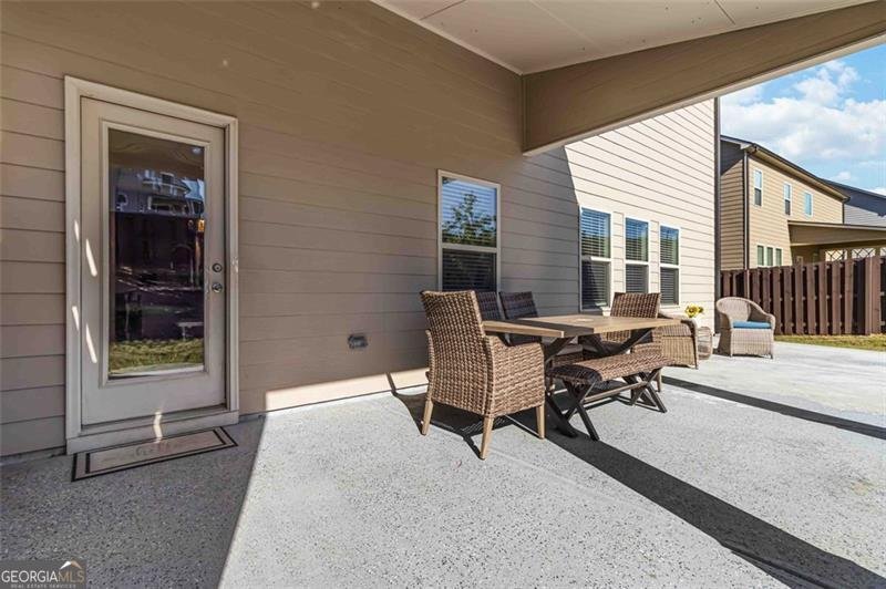 109 LOGAN PASS Drive Loganville - 36
