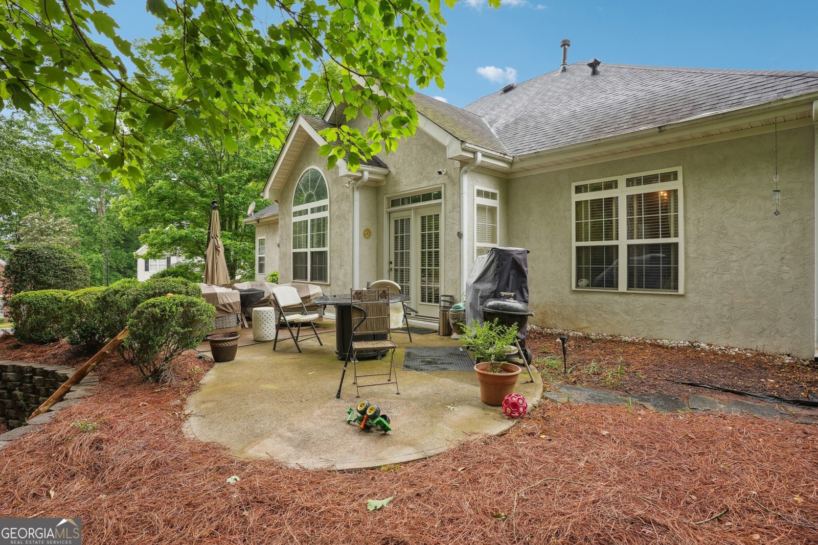 132 EAGLES CLUB Drive Stockbridge - 24