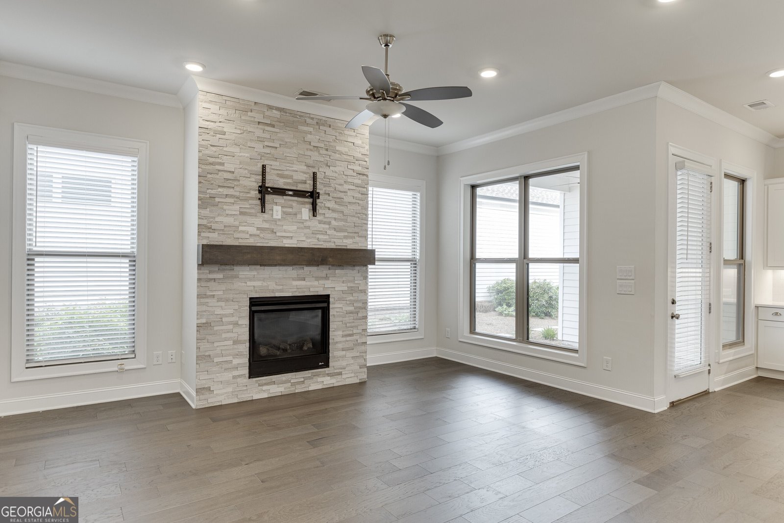 1023 Harvest Park Lane Suwanee - 8