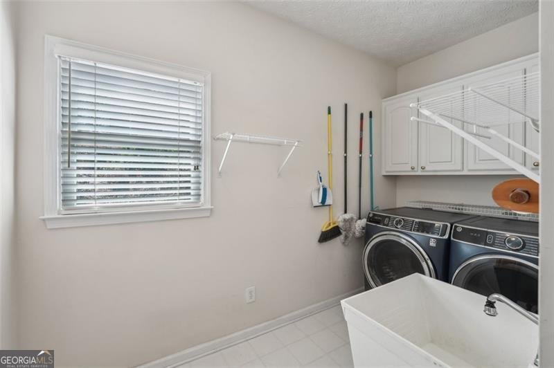 1420 ARBLAY Place Loganville - 25