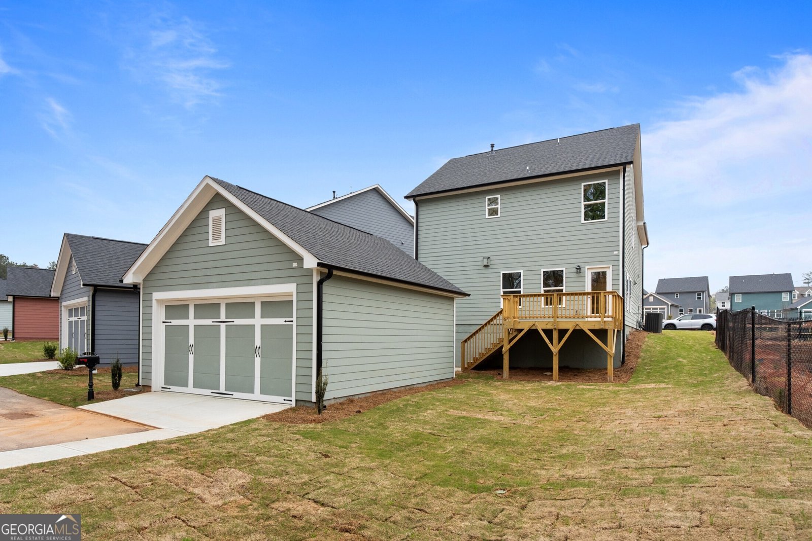 311 Summerville Lane Athens - 43
