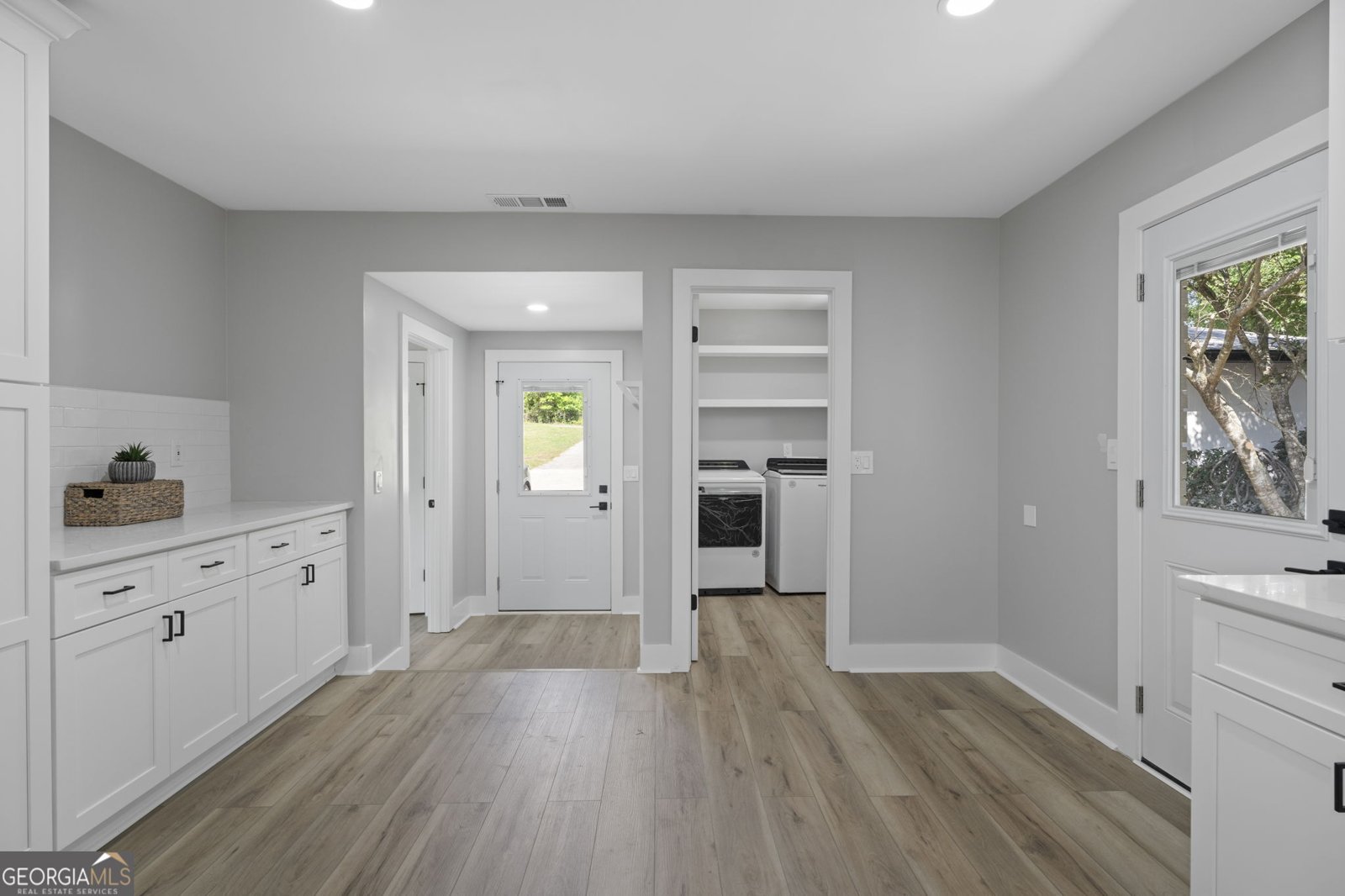 2604 Flat Shoals Road Conyers - 27