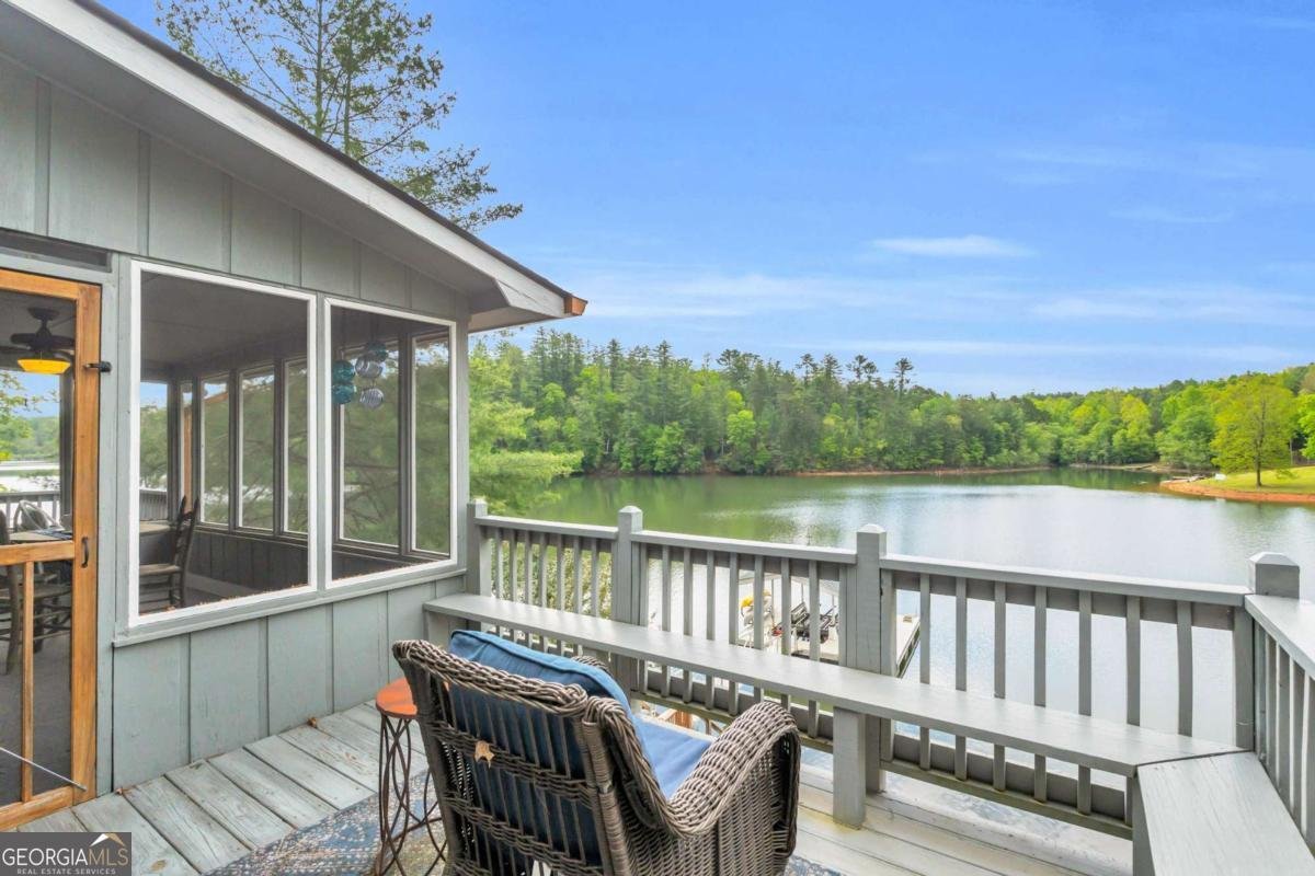 495 Pat Colwell Road Blairsville - 28