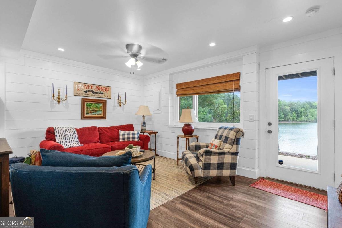 495 Pat Colwell Road Blairsville - 31