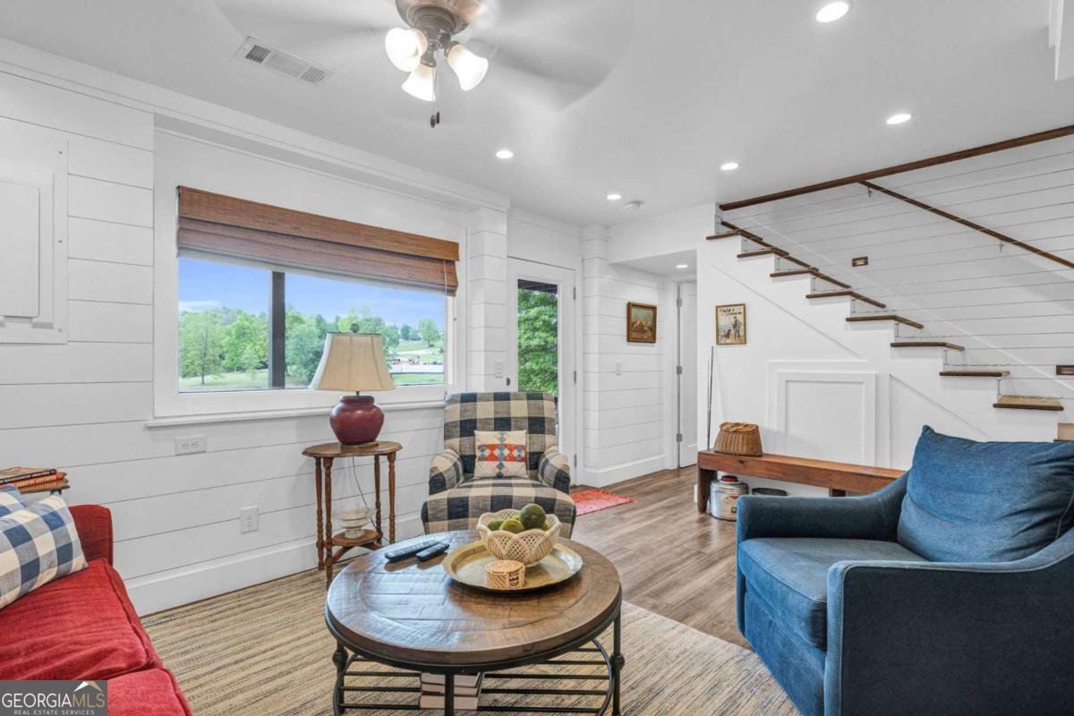 495 Pat Colwell Road Blairsville - 33