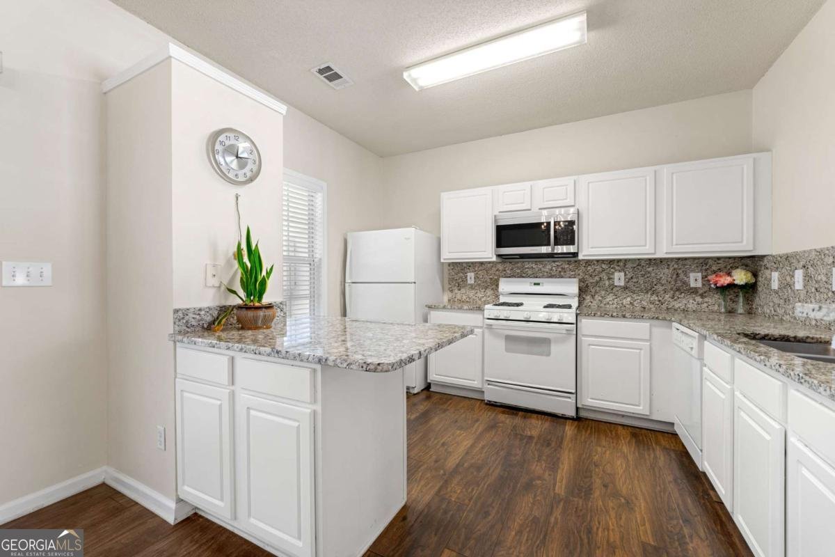 4100 Howell Park Road Duluth - 5