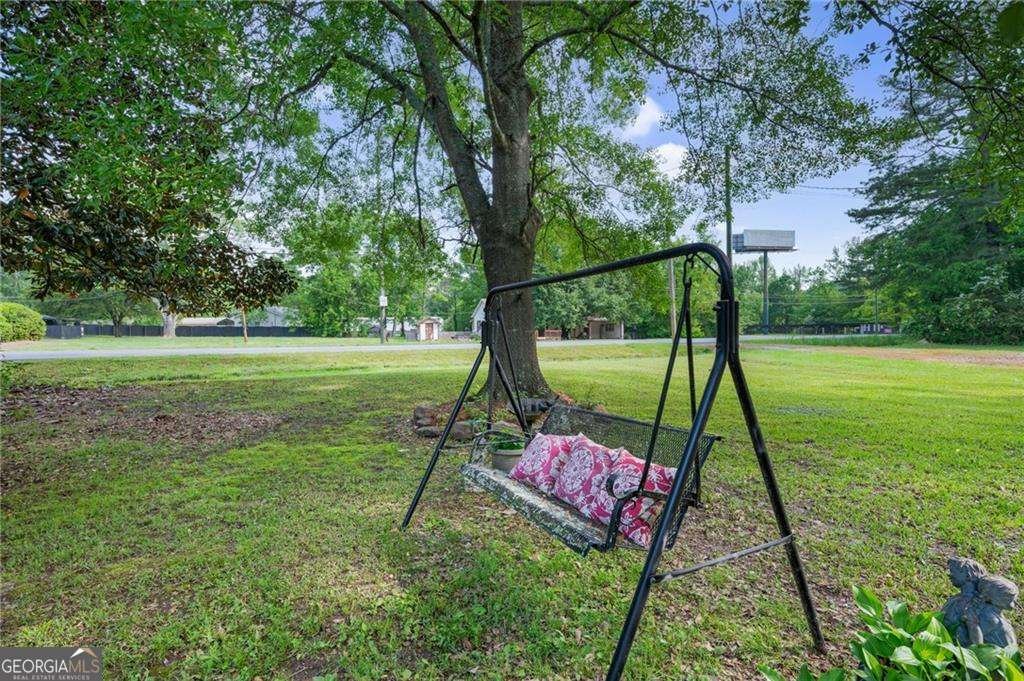 413 New Town Road Calhoun - 29