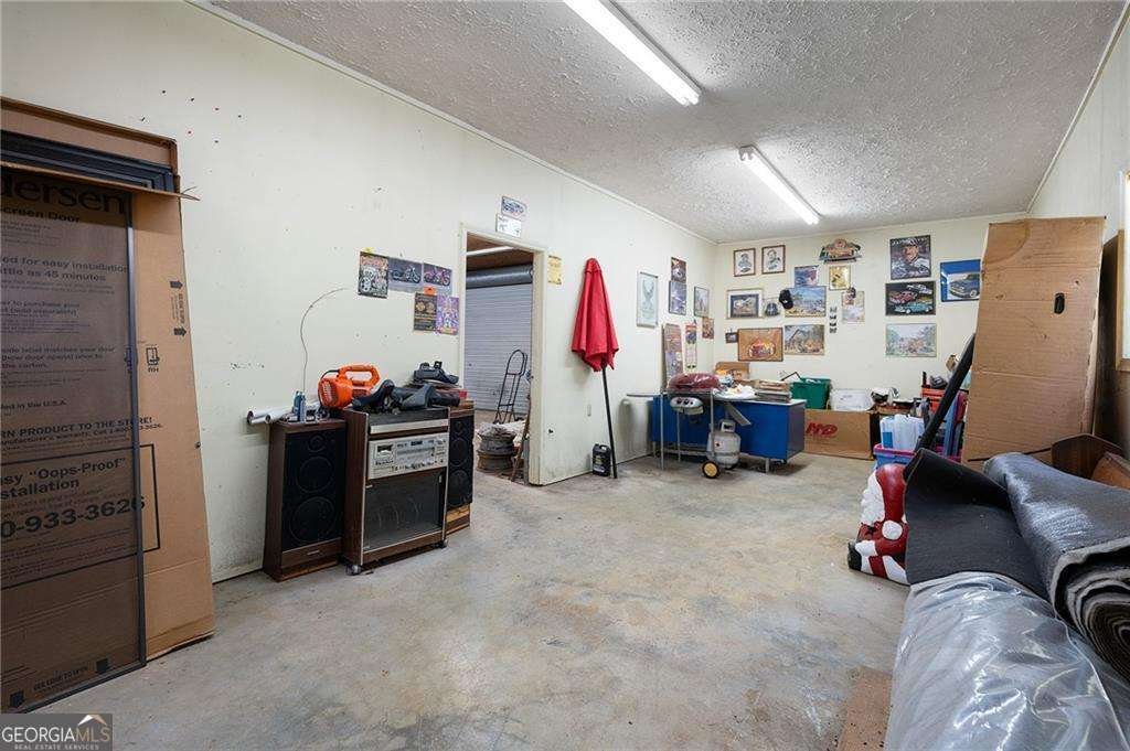 413 New Town Road Calhoun - 35