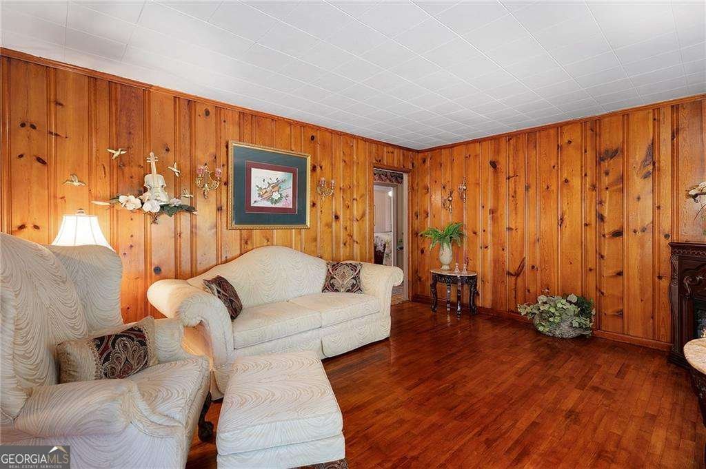 413 New Town Road Calhoun - 7