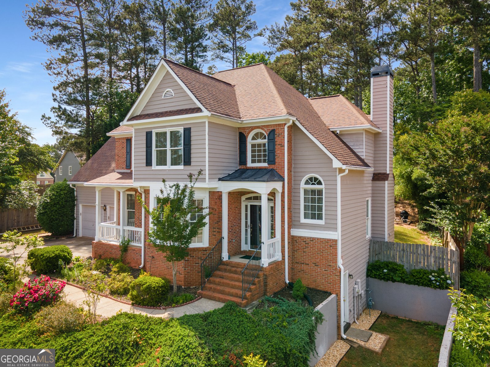 825 Yosemite Drive Suwanee - 2