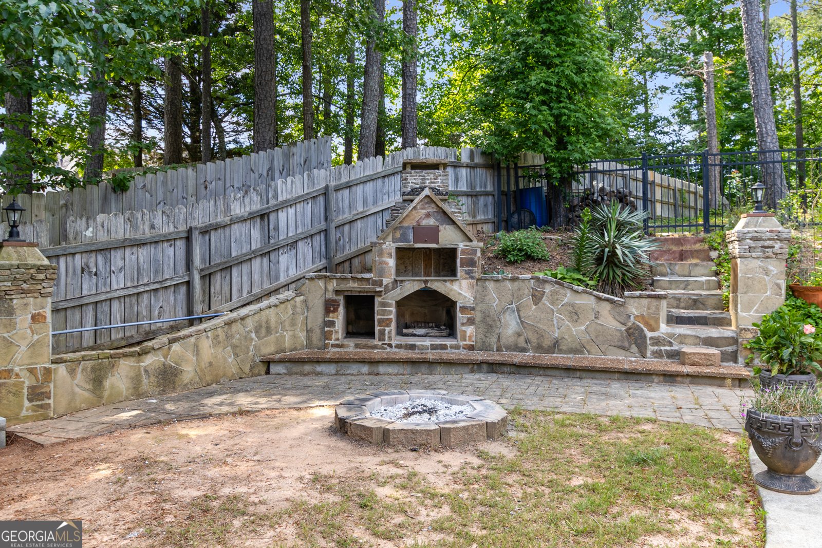 825 Yosemite Drive Suwanee - 41