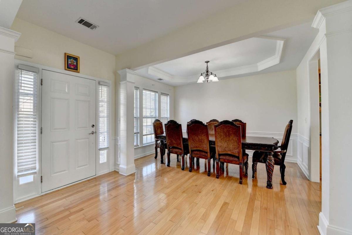 645 EARLHAM Drive Suwanee - 4