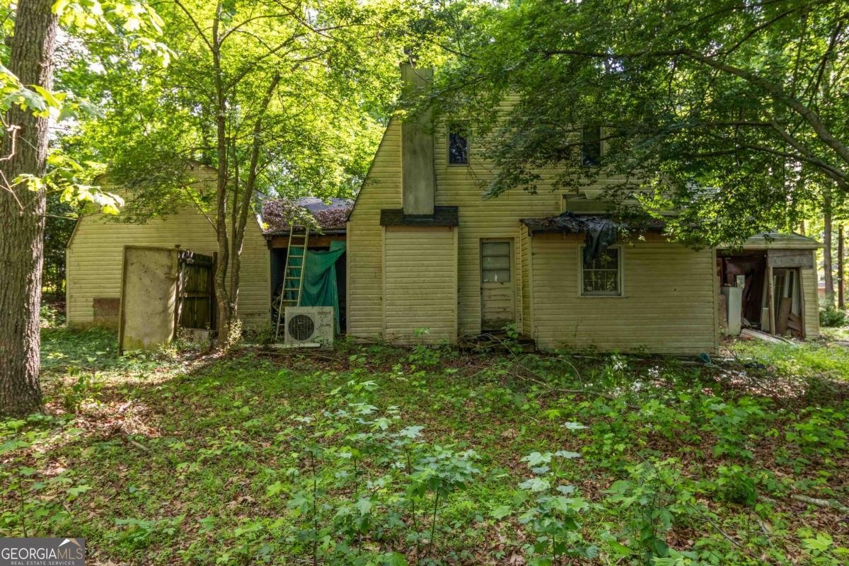4250 Deerfield Road Cumming - 2