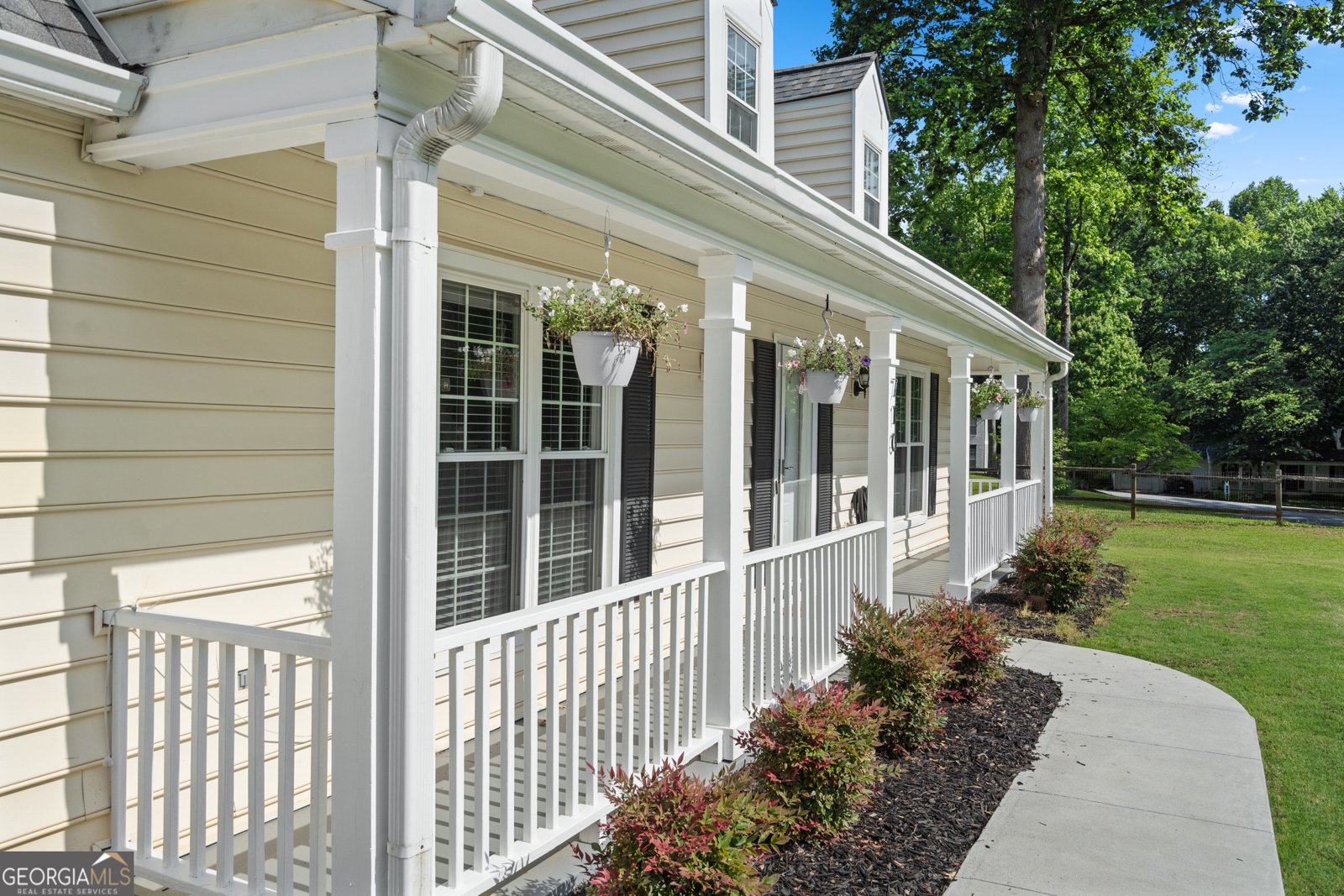 710 Crab Orchard Court Roswell - 1