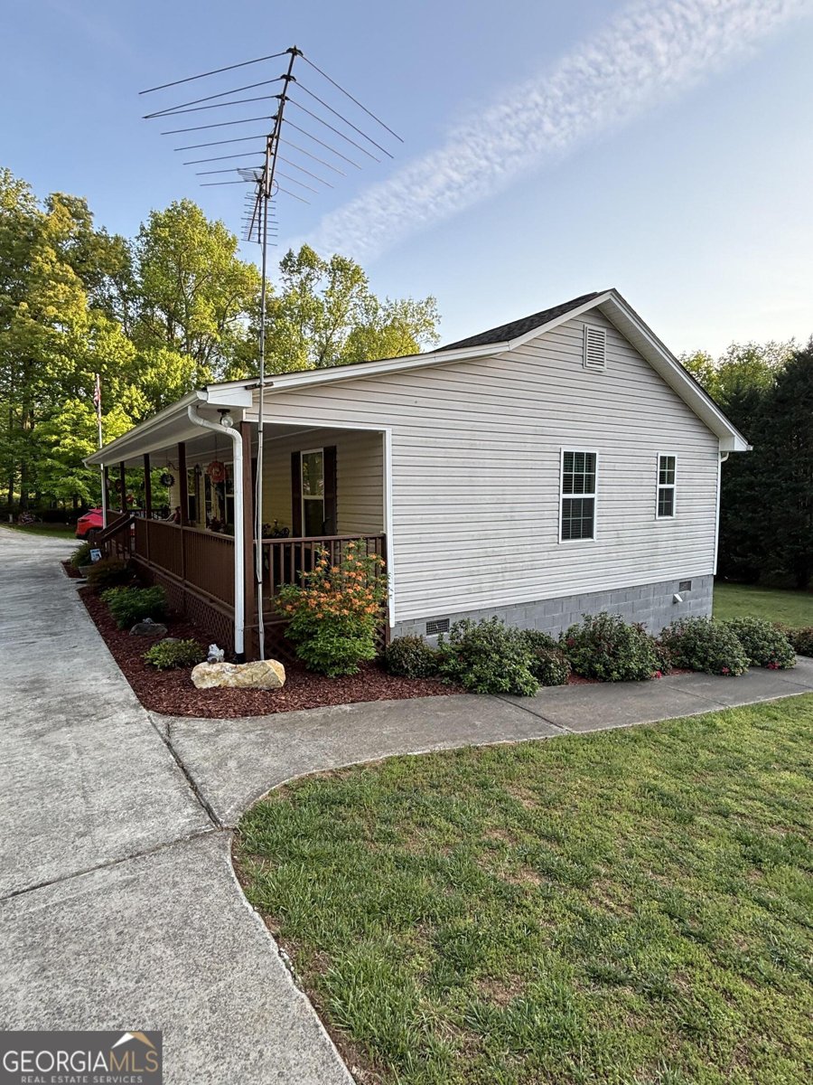 218 Burt Nix Road Blairsville - 37