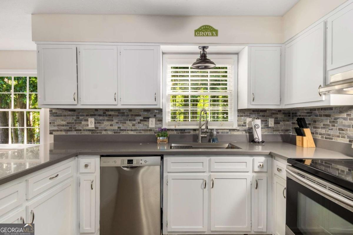 1027 Spring Mill Drive Lilburn - 15