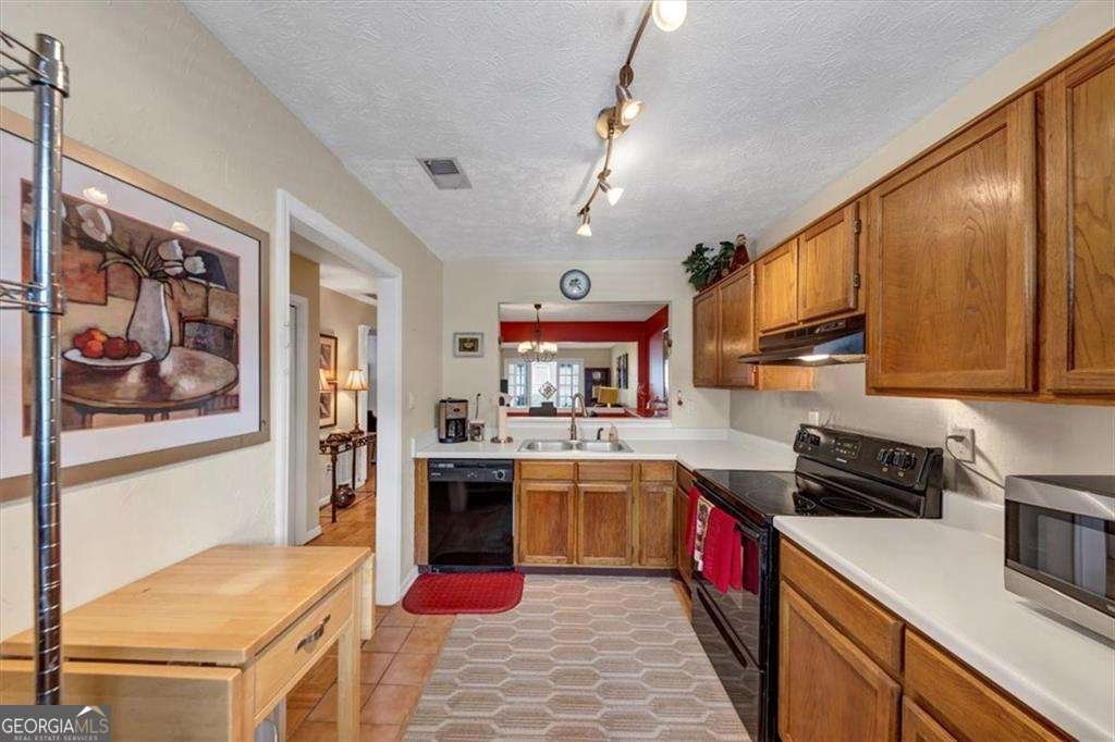 4118 Stillwater Drive Duluth - 9