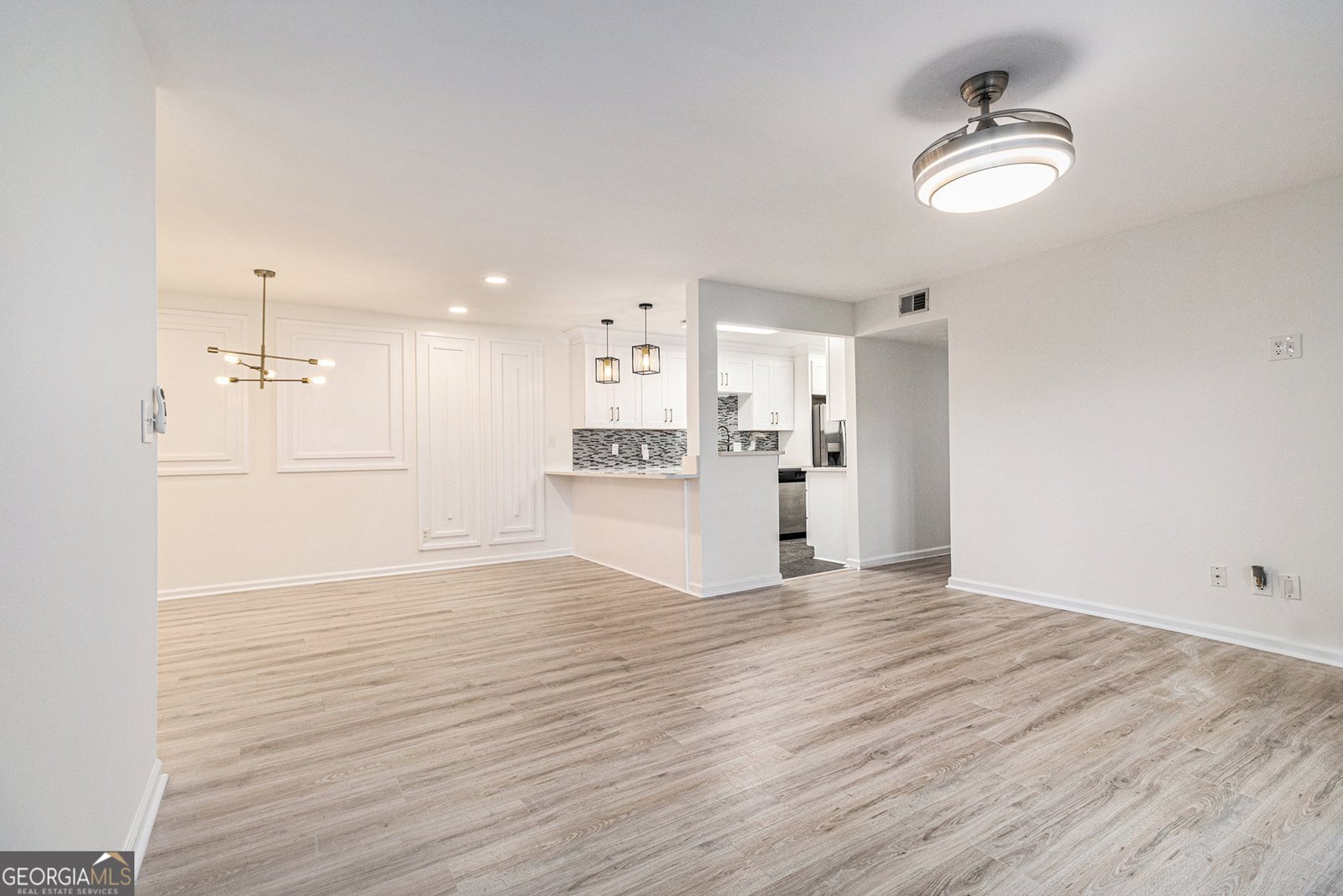 502 Brighton Point Atlanta - 8