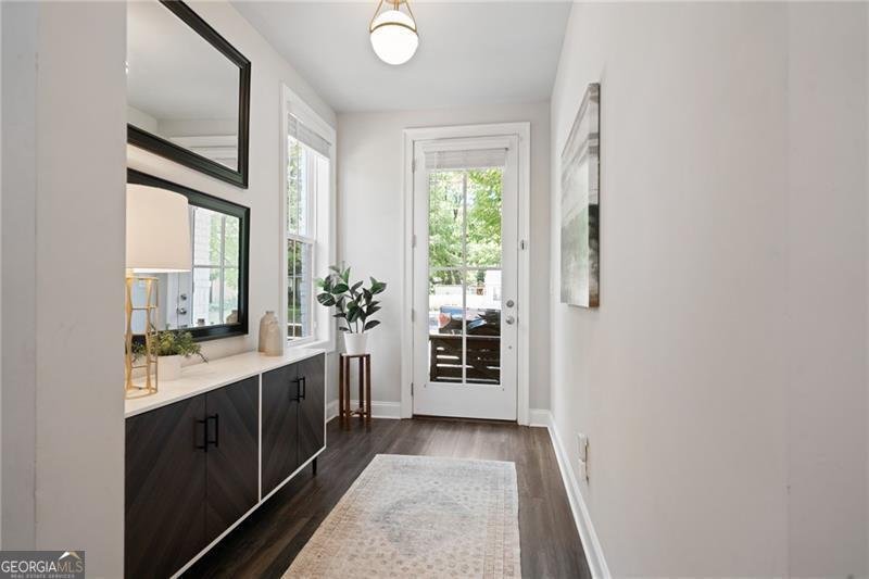 1815 La Dawn Lane Atlanta - 3