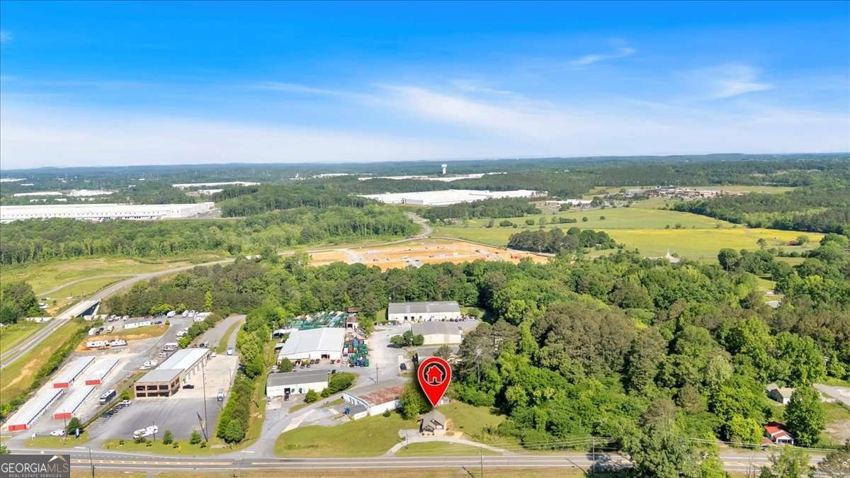 3049 Highway 411 White - 41
