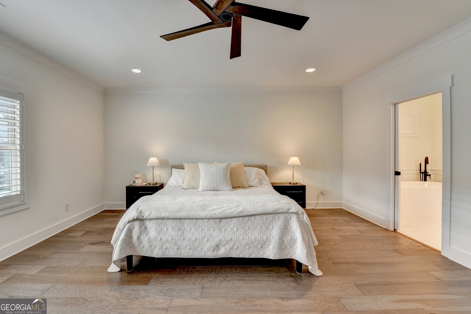 1006 Fendley Street Woodstock - 34