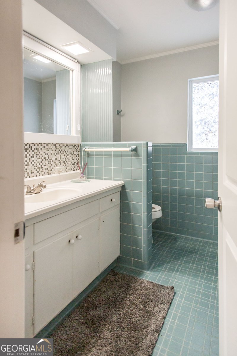 1002 Cherokee Circle Waycross - 40