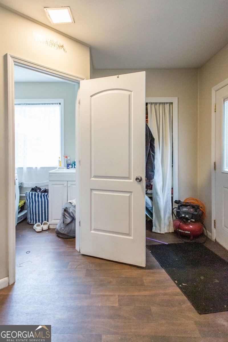 1002 Cherokee Circle Waycross - 43