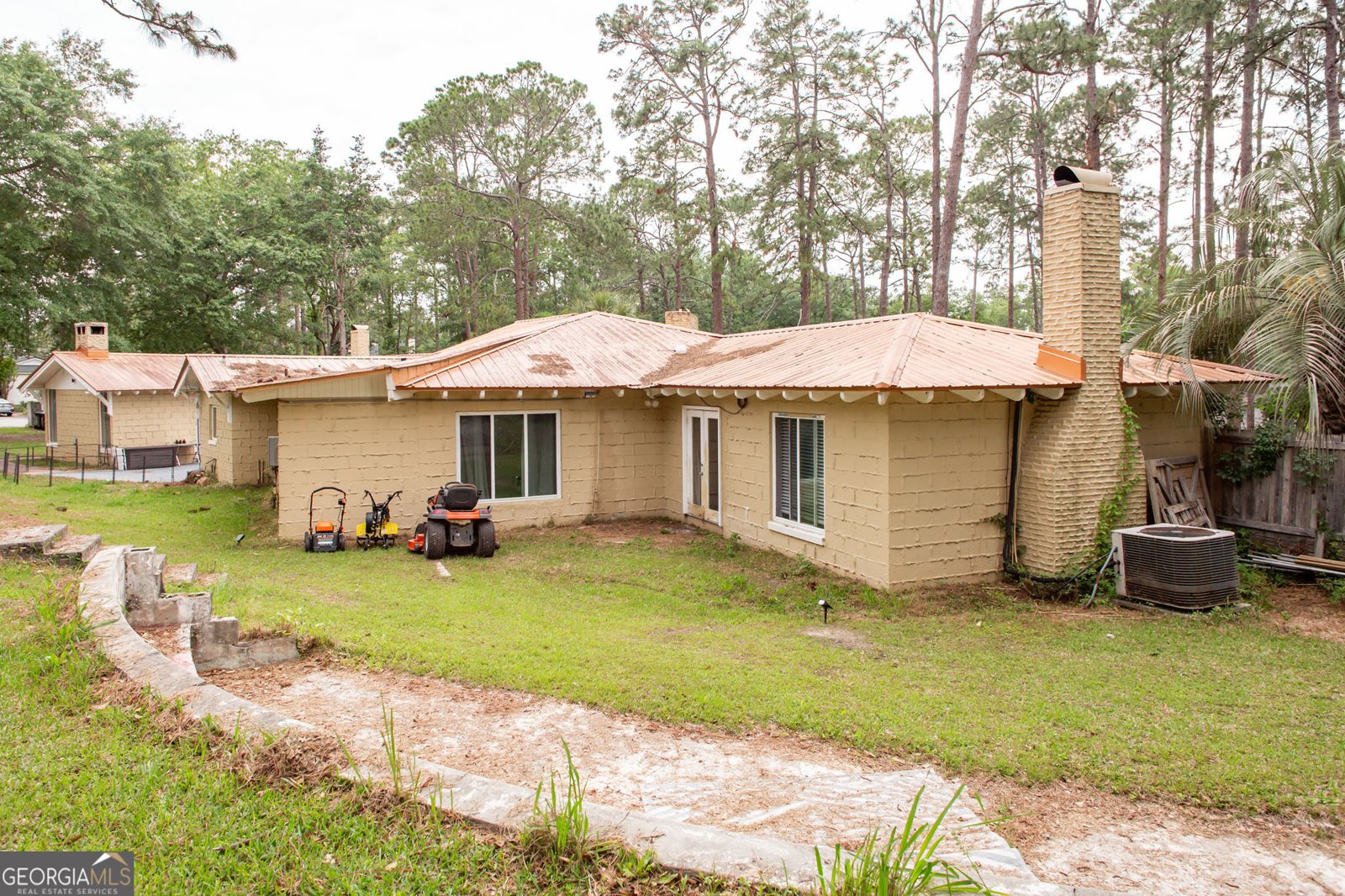1002 Cherokee Circle Waycross - 47