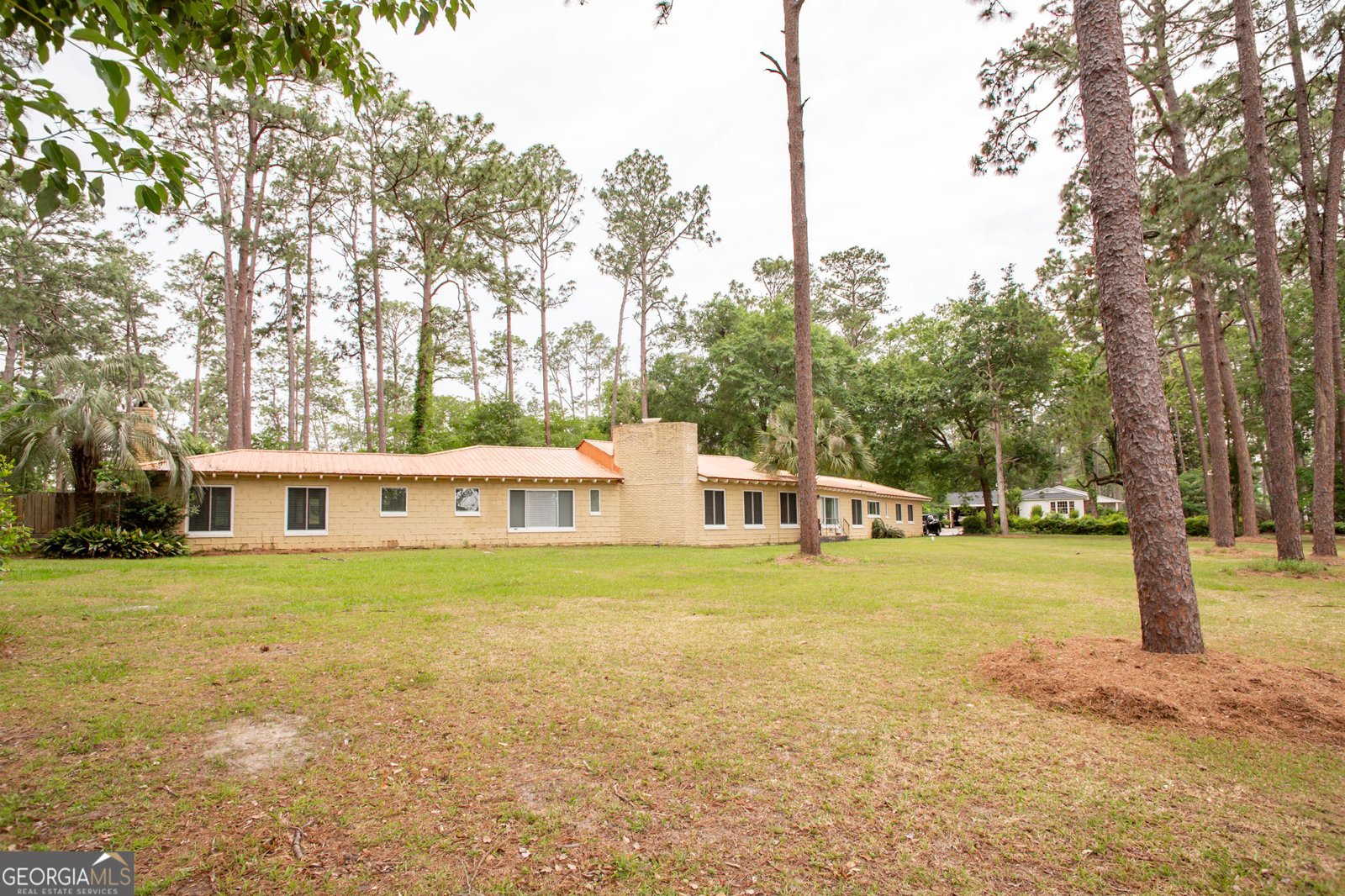 1002 Cherokee Circle Waycross - 48