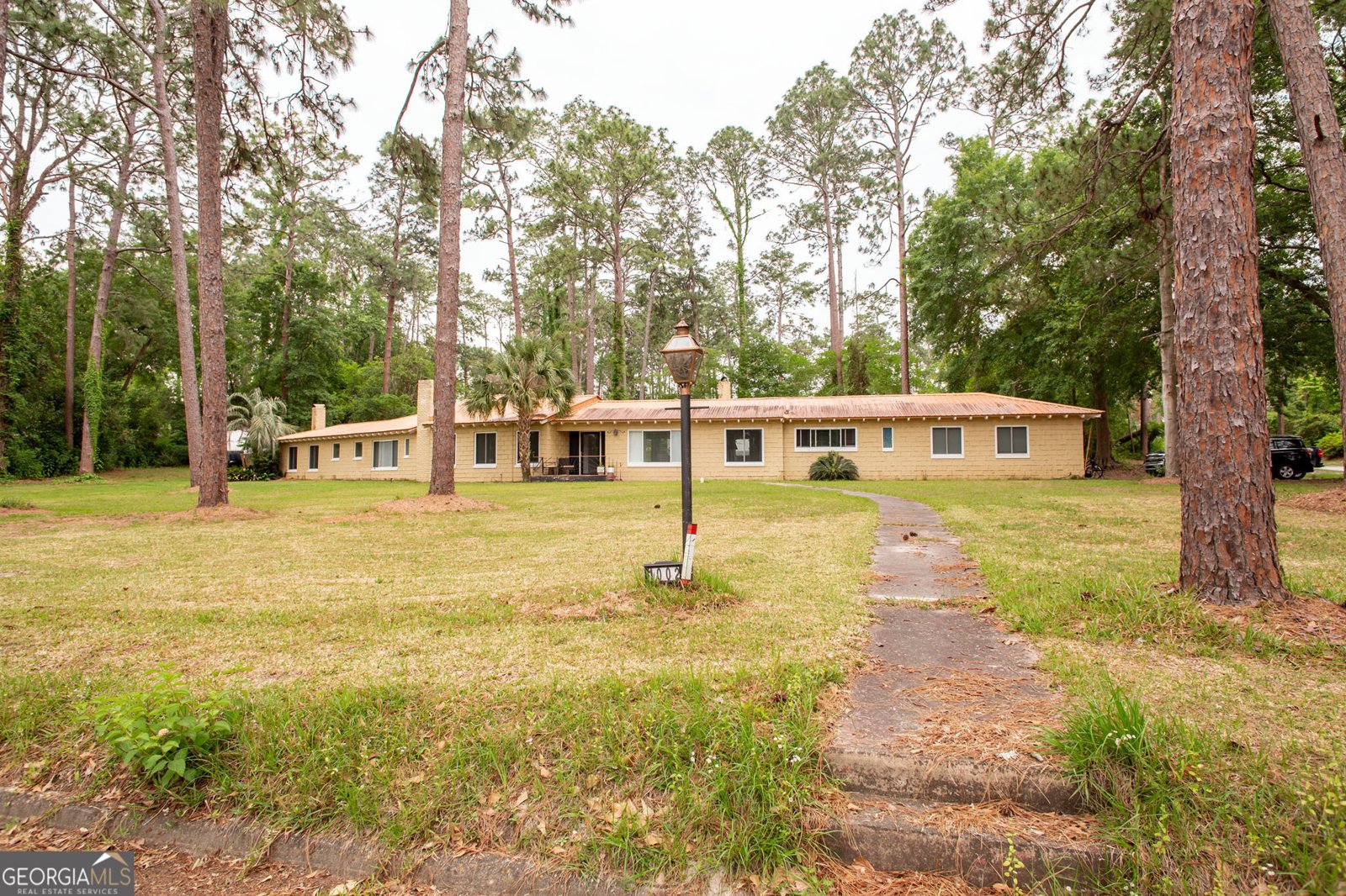 1002 Cherokee Circle Waycross - 49