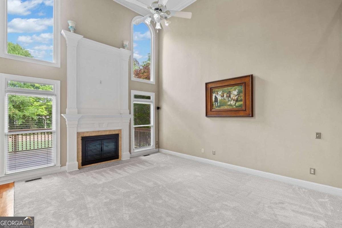 515 Burgess Trail Milton - 38