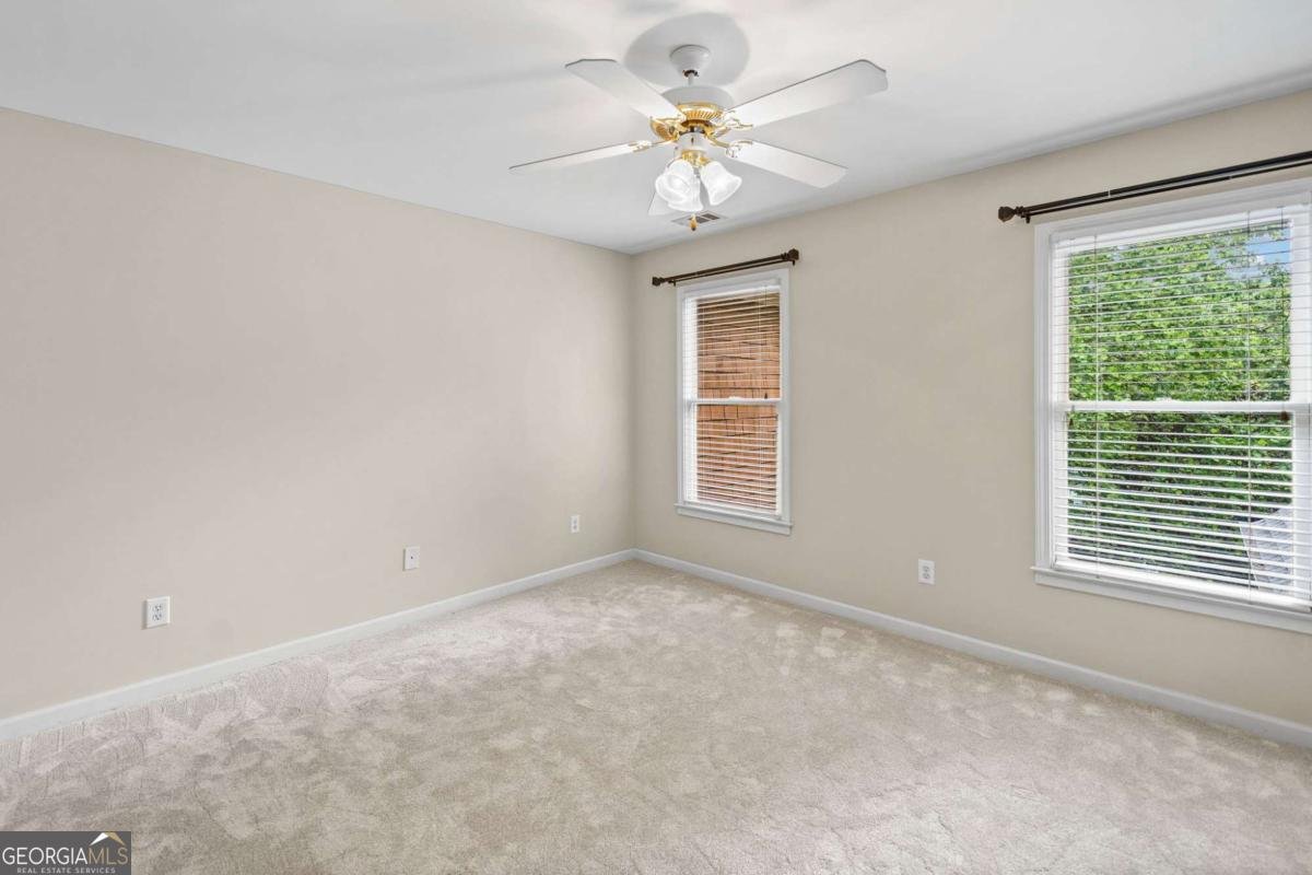 515 Burgess Trail Milton - 52