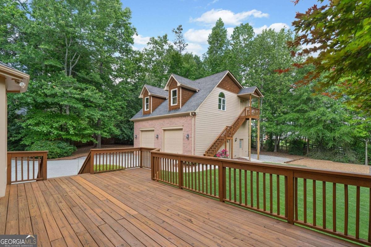 515 Burgess Trail Milton - 79